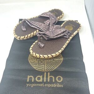Nalho sandals size 7
